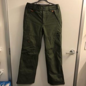 Oakley Men’s Snowboarding Pants - Thunder Gore-Tex Biozone Shell